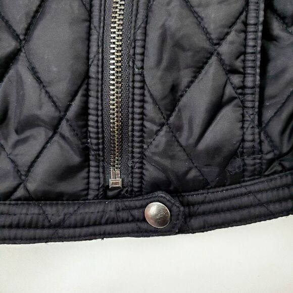 Liz Claiborne Quilted Puffer Zip Vest - Picture 6 of 10